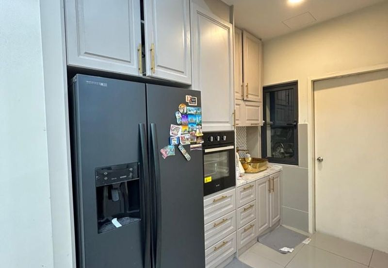 Crescent Park Townvilla