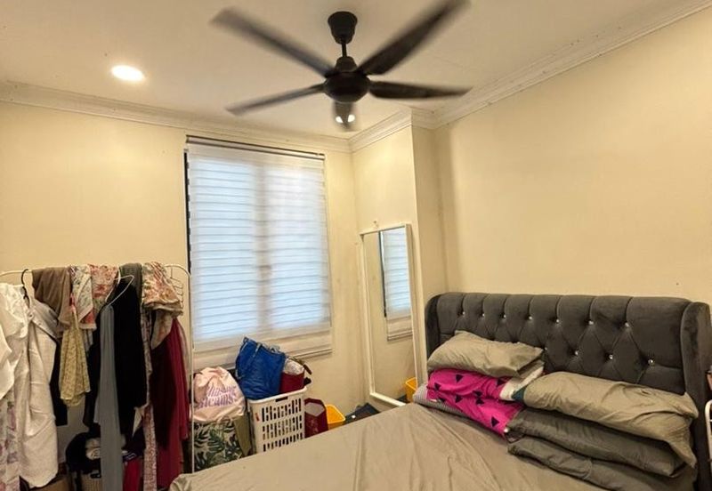 Crescent Park Townvilla