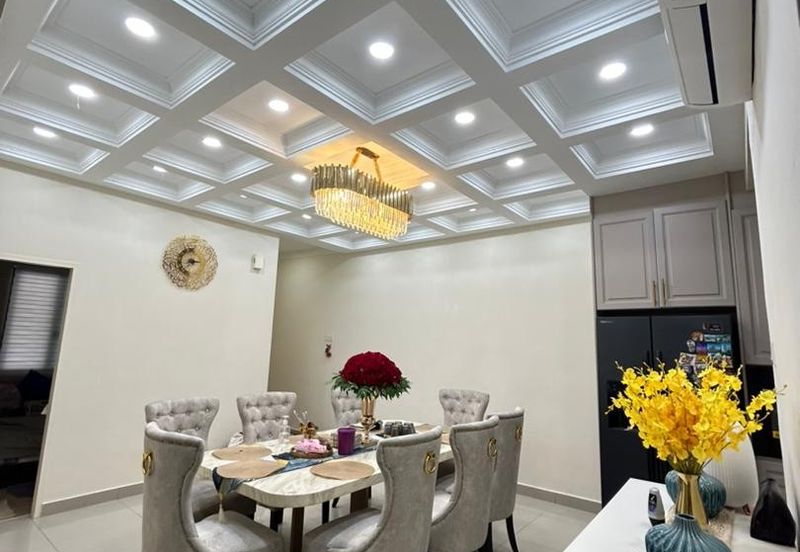 Crescent Park Townvilla