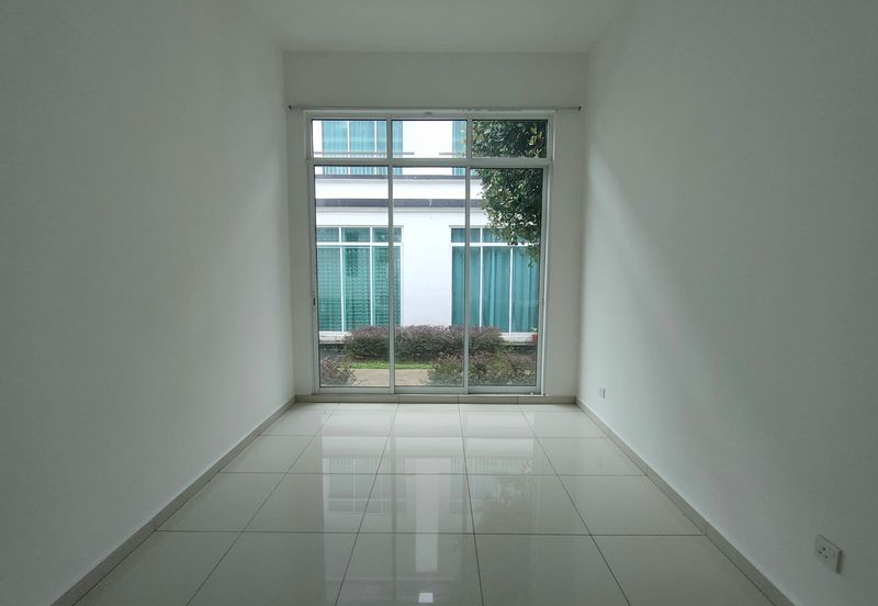 Merrydale @ Eco Majestic