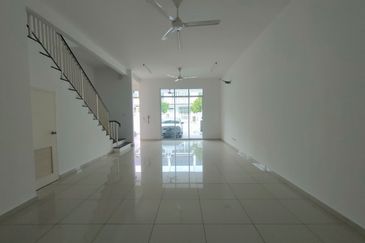 Merrydale @ Eco Majestic