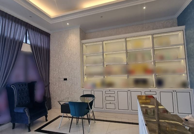 Brighton @ Eco Majestic