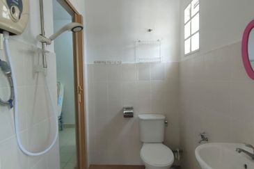 Taman Tasik Semenyih (Lake Residence)