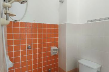 Taman Tasik Semenyih (Lake Residence)