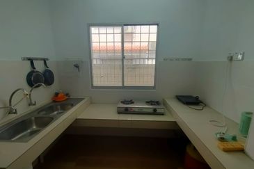 Taman Tasik Semenyih (Lake Residence)