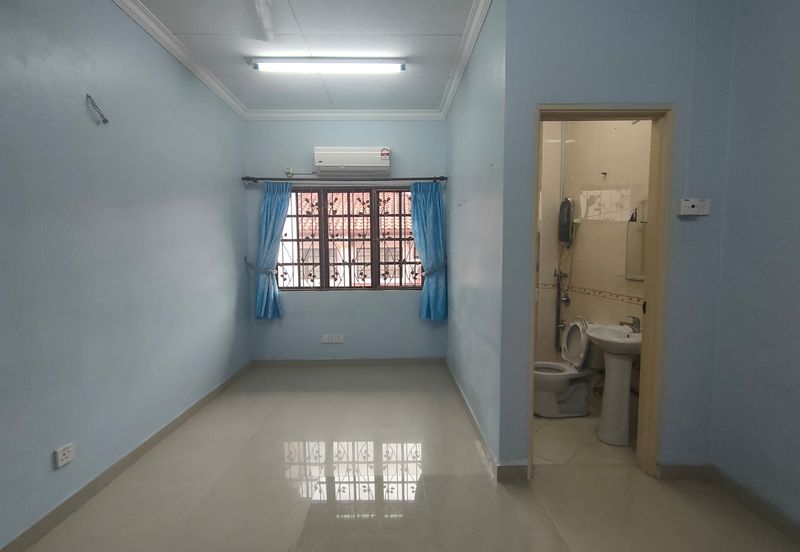 Primaya Bandar Tun Hussein Onn