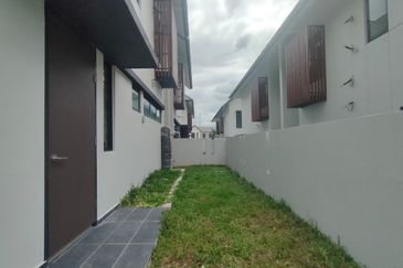 Serenia Aqila @ Serenia City