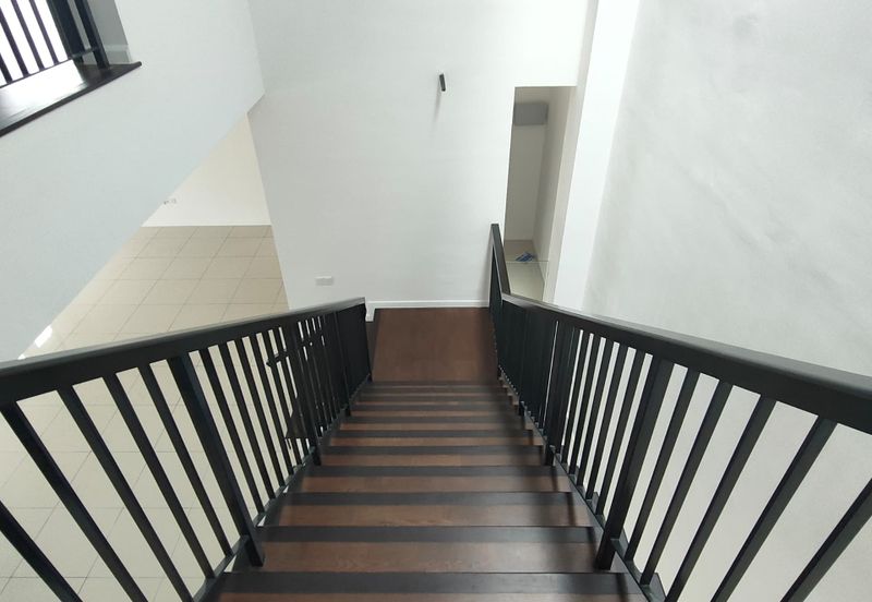 Serenia Aqila @ Serenia City