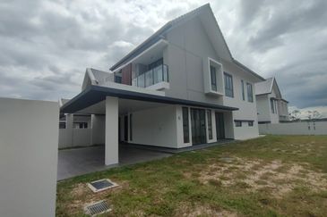 Serenia Aqila @ Serenia City