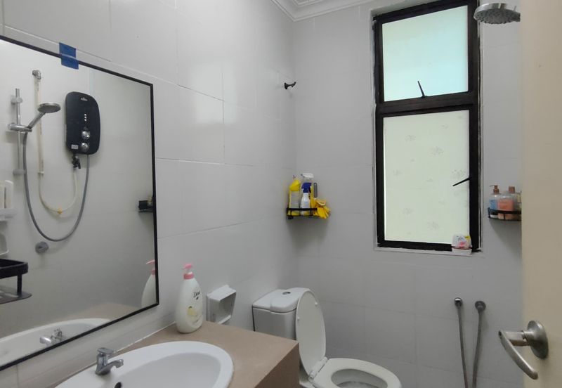 Avenue 2, Lake Valley