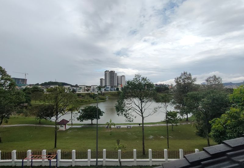 Avenue 2, Lake Valley