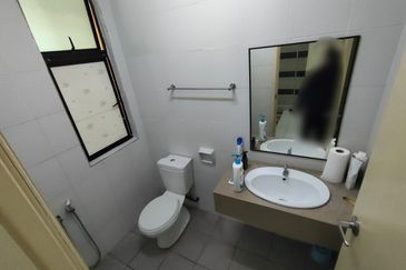 Avenue 2, Lake Valley