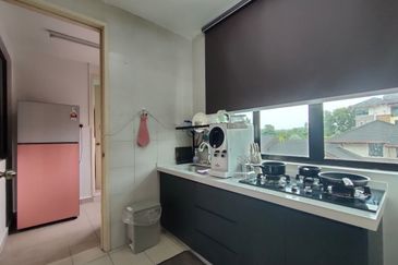 Avenue 2, Lake Valley