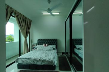 Avenue 2, Lake Valley