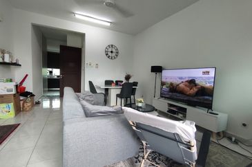 Avenue 2, Lake Valley