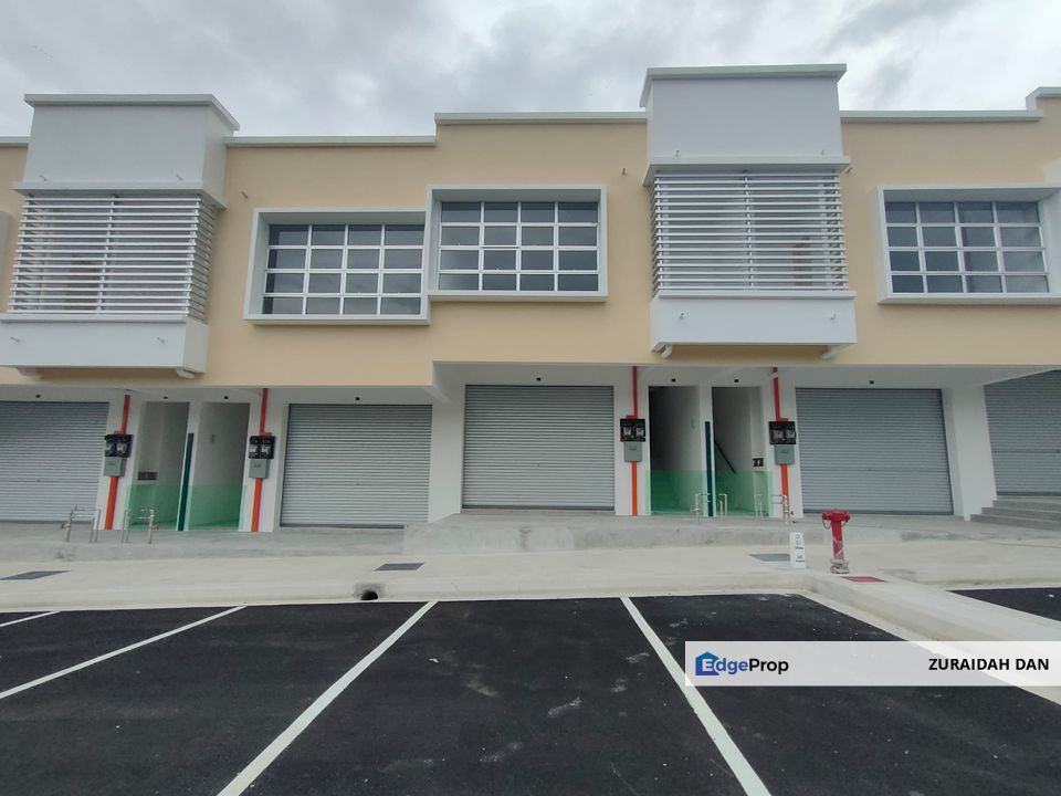 20 x 75! GROUND FLOOR! 2 Storey Shoplot @ Kajang East Avenue 2, Semenyih, Selangor, Semenyih