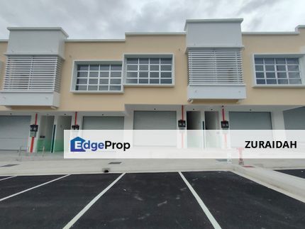 20 x 75! GROUND FLOOR! 2 Storey Shoplot @ Kajang East Avenue 2, Semenyih, Selangor, Semenyih
