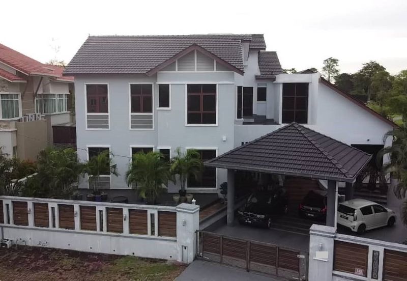 Impian Golf & Country Club