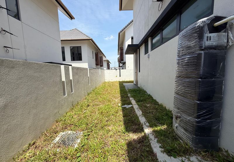 Serenia Aqila @ Serenia City