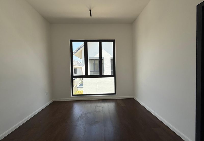 Serenia Aqila @ Serenia City