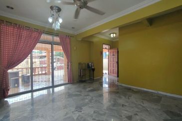 Taman Tasik Semenyih (Lake Residence)