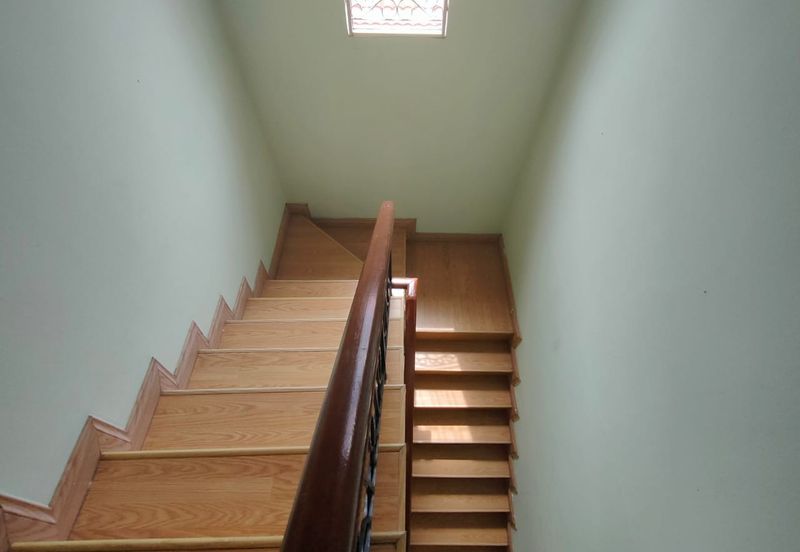 Taman Tasik Semenyih (Lake Residence)