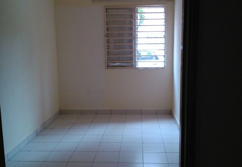 Apartment Teratai, Taman Sutera