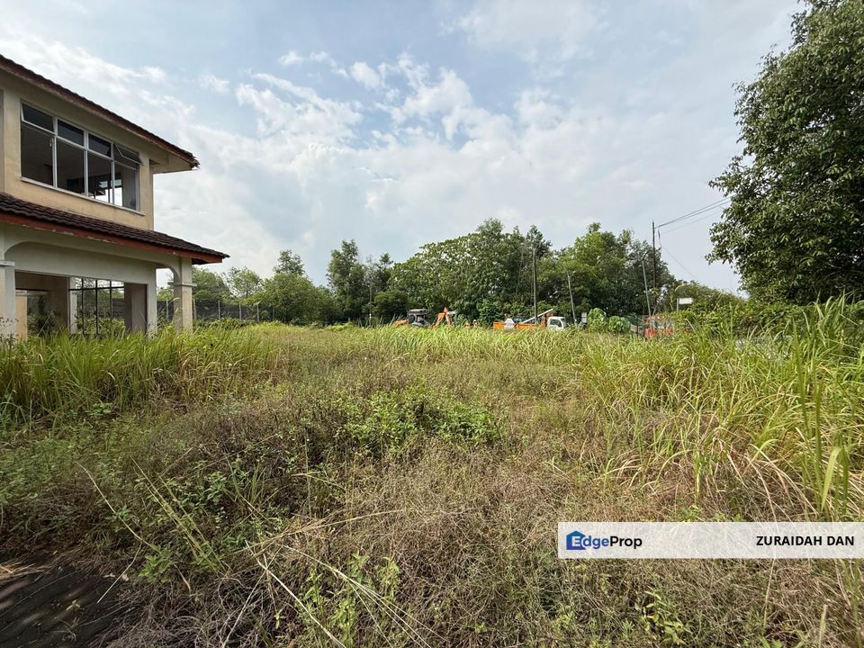 12,000 SQ FT! Corner Bungalow Lot Land @ Bandar Rinching, Semenyih, Selangor, Semenyih