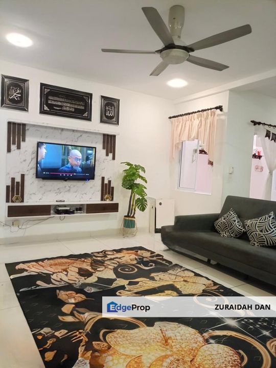 4 ROOMS 4 BATHS! NEGOTIABLE! 2 Storey Terrace @ The Clover Homes, Semenyih, Selangor, Semenyih