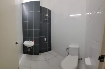 Cradleton @ Eco Majestic