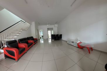 Cradleton @ Eco Majestic