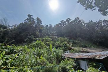 (NEXT TO SERENE MONT KIARA) 1 Acre Land @ Segambut, KL