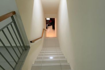 Crescent Park Townvilla