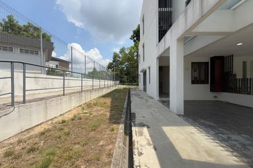 Crescent Park Townvilla