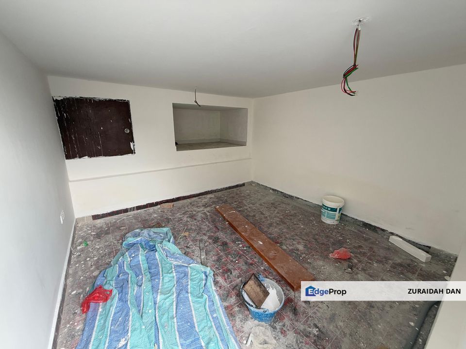 (NEWLY RENOVATED) 2 Storey Bungalow Corner Lot @ SS1, Kampung Tunku, Petaling Jaya, Selangor, Petaling Jaya