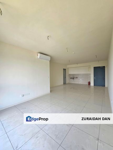 (WALKING DISTANCE TO MRT) Corner Unit Service Apartment @ Emerald 9, Cheras, Selangor, Cheras