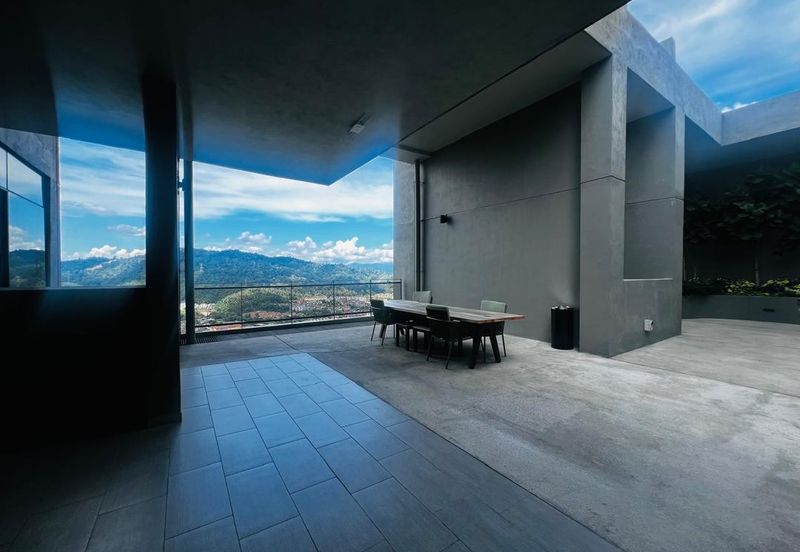 Emerald 9 Condominium