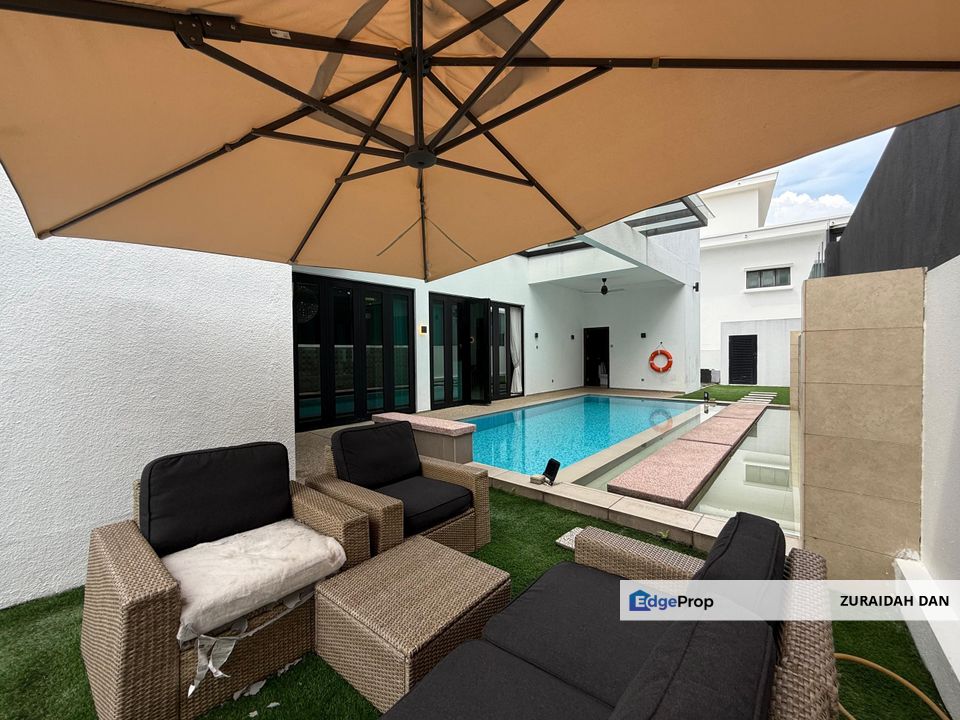 (MODERN DESIGN + PRIVATE POOL) 3 Storey Bungalow @ Country Heights, Kajang, Selangor, Country Heights