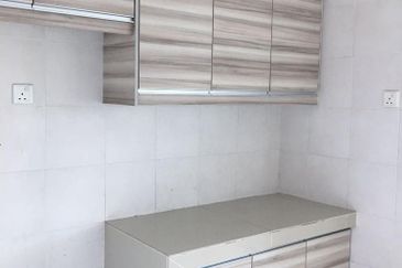 Avenue 2, Lake Valley