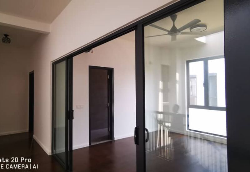 Serenia Aqila @ Serenia City