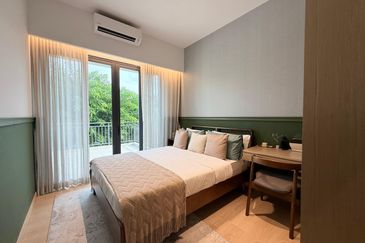 SPECIAL PRICE! NEW PHASE! Upper Unit Townvilla @ Semenyih