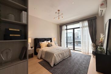 FREE SPA & LOAN LEGAL FEE! 4R4B! Fully Extended 2 Storey Terrace @ Semenyih