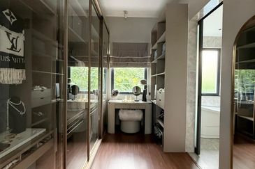 LIMITED UNIT! SPECIAL PACKAGE! 2 Storey Premium Bungalow @ Semenyih