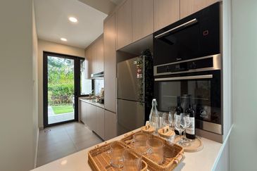 EXTRA REBATE FOR EARLY BIRD! Lower Unit Townvilla @ Semenyih