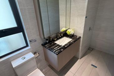 EXTRA REBATE FOR EARLY BIRD! Lower Unit Townvilla @ Semenyih