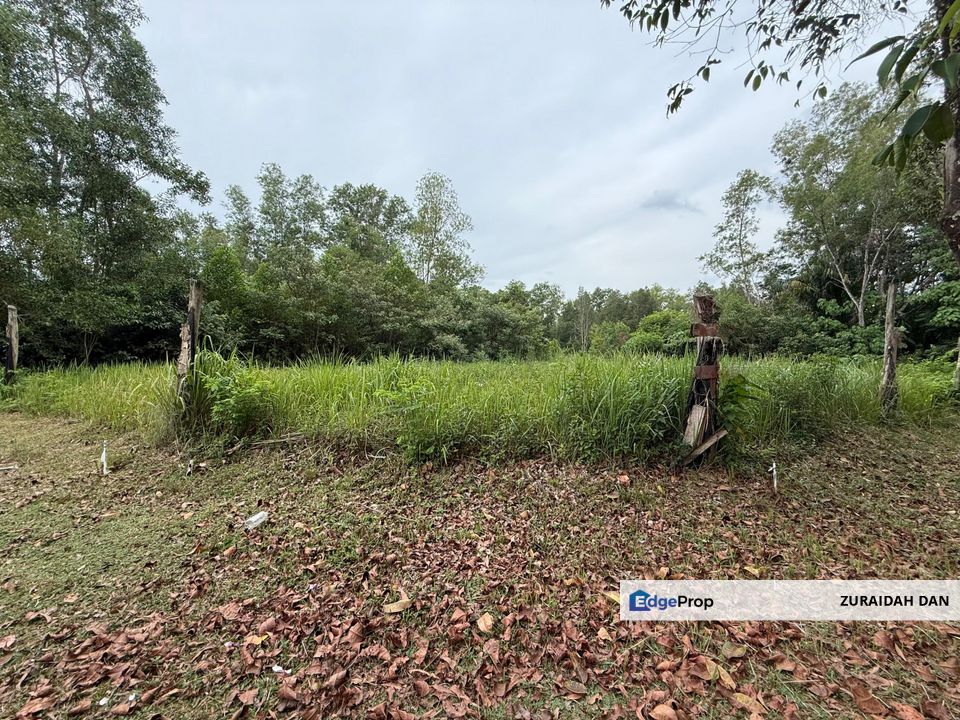 (CORNER LOT & 10,570 SQ FT) Corner Bungalow Lot Land @ Bandar Tasik Kesuma, Beranang/Semenyih, Selangor, Semenyih