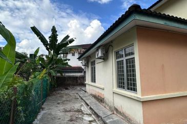 Taman Tasik Semenyih (Lake Residence)