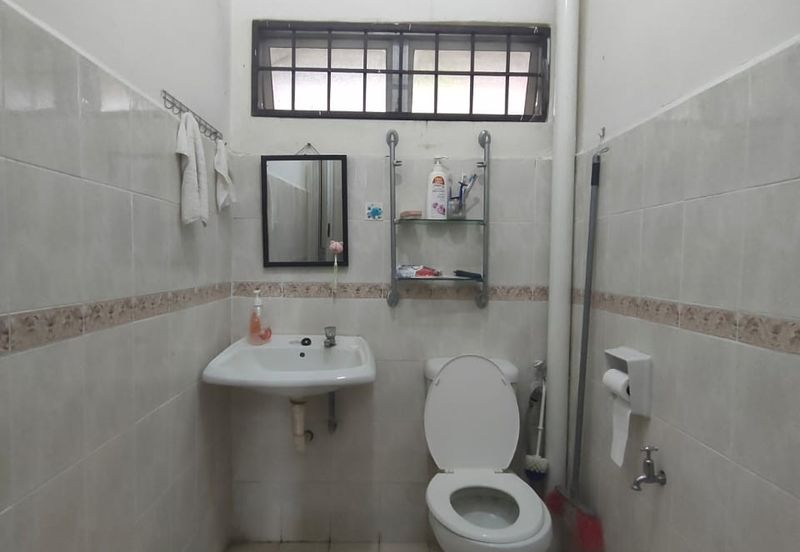 Taman Tasik Semenyih (Lake Residence)