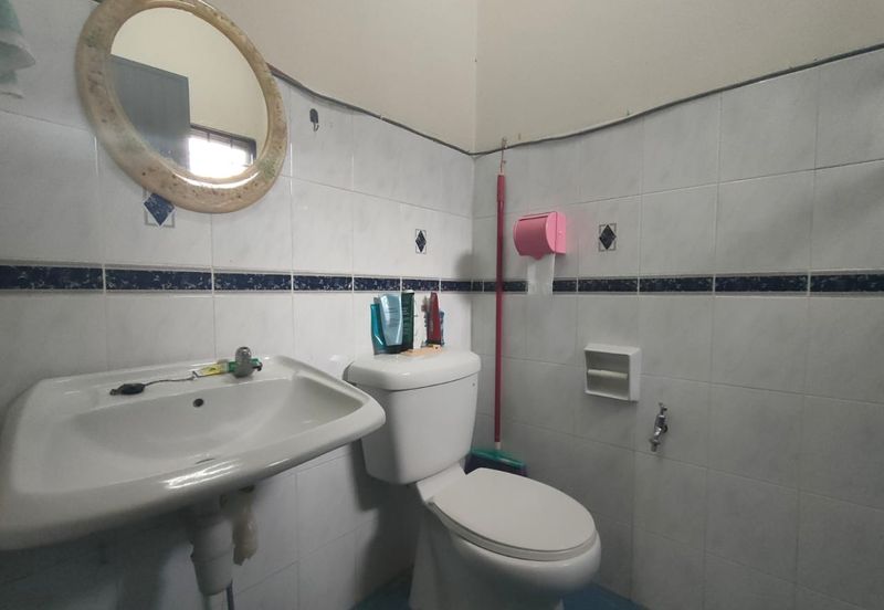 Taman Tasik Semenyih (Lake Residence)