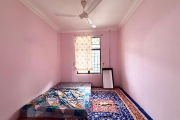 Taman Tasik Semenyih (Lake Residence)